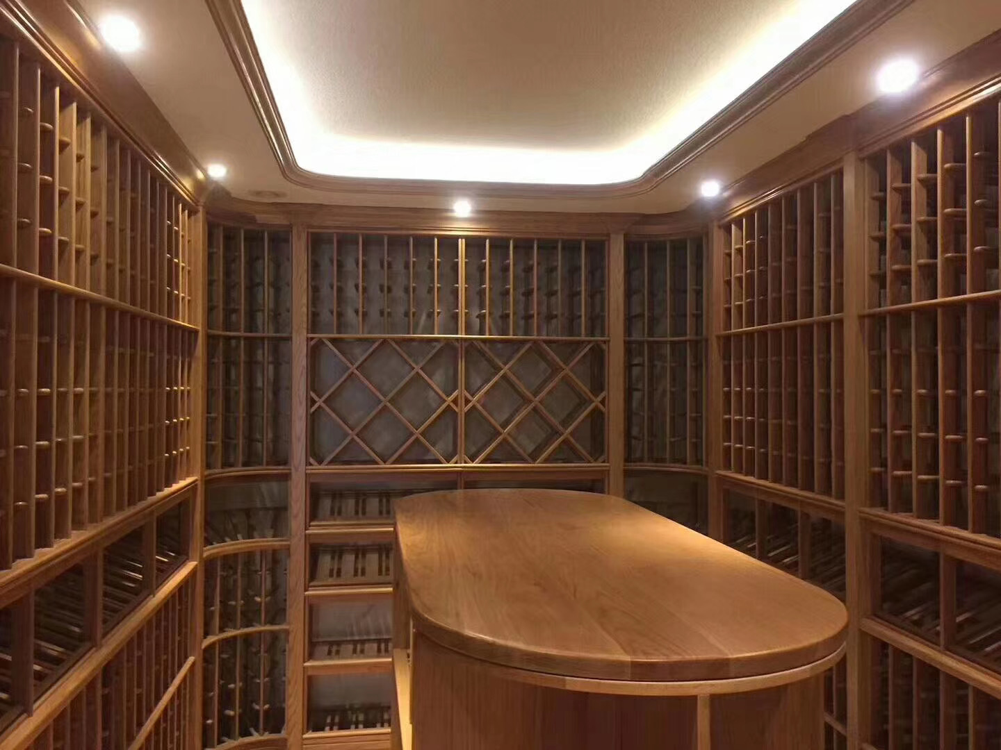 酒窖如何設(shè)計(jì)配置？